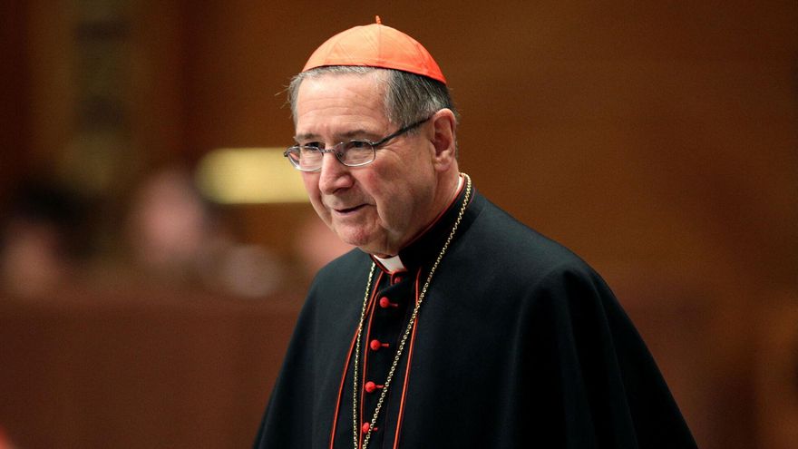 Un cardenal acusat d’encobrir delictes de pederàstia participarà en el ritu del tancament del taüt del Papa