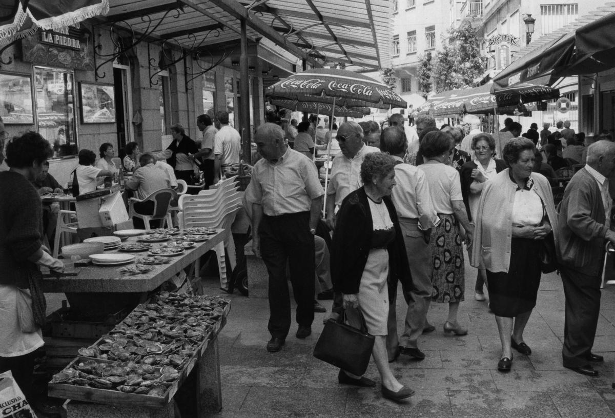 La «calle de las ostras» de Vigo: un mercado centenario y todo un símbolo de la ciudad