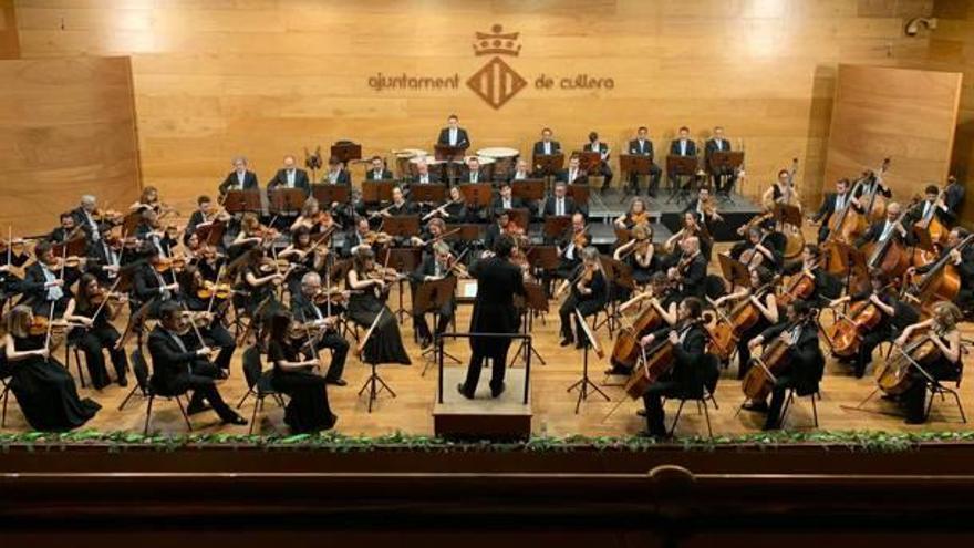 Imagen del concierto en el Auditori Municipal de Cullera.