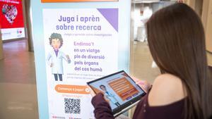 El Instituto de Investigación Sant Joan de Déu (SJD) de Barcelona ha impulsado un espacio de juegos interactivos llamado Juega y aprende sobre investigación