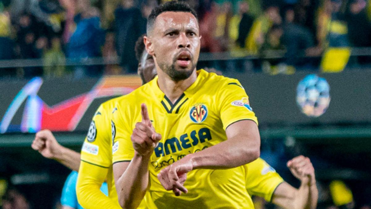 Coquelin, gesticulando durante un partido del Villarreal