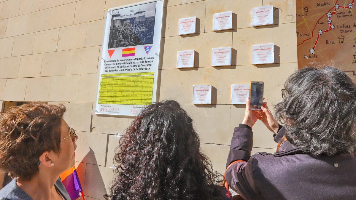 Homenaje a ocho oriolanos víctimas del nazismo