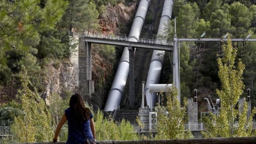 Los regantes aplauden que Puig plante batalla por el trasvase