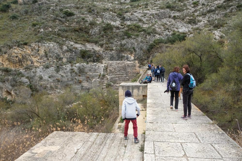 Lunes de "mona" en el Pantano de Elda