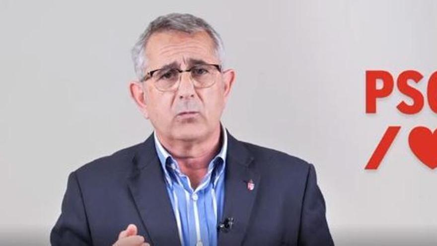 Francisco Bernabé afirma que el PSOE y Vox negocian en La Unión