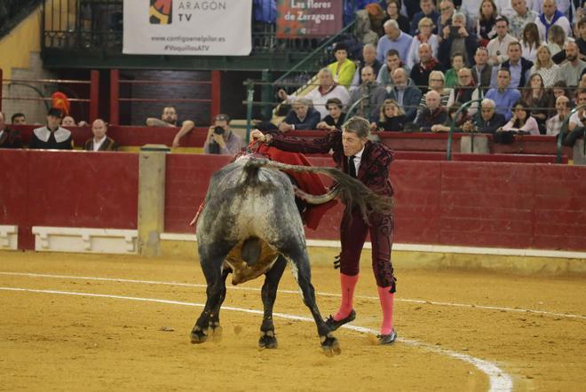 En imágenes | Novena de Feria del Pilar con el hierro de Miura