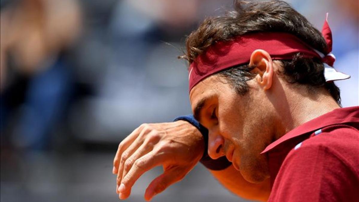 La salud de Federer está lastrando el arranque de temporada del suizo