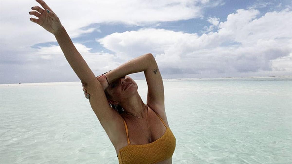 Blanca Suárez con bikini amarillo de Women' Secret