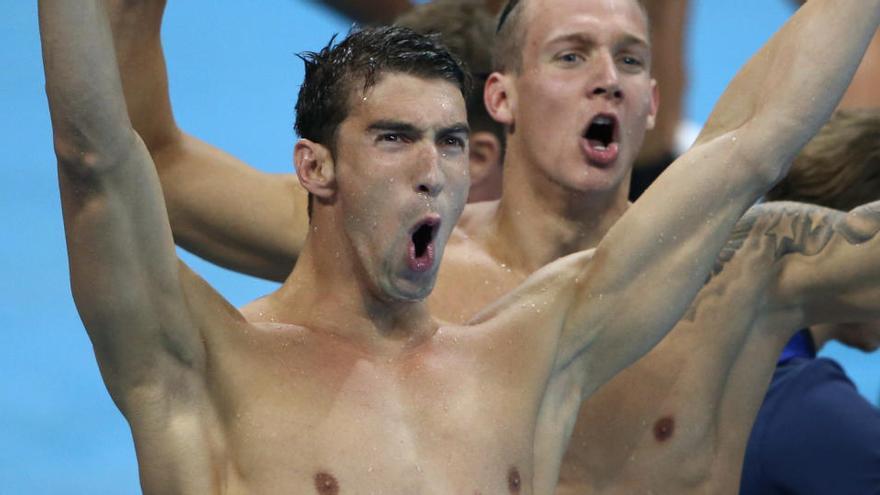 Phelps aconsegueix un nou or