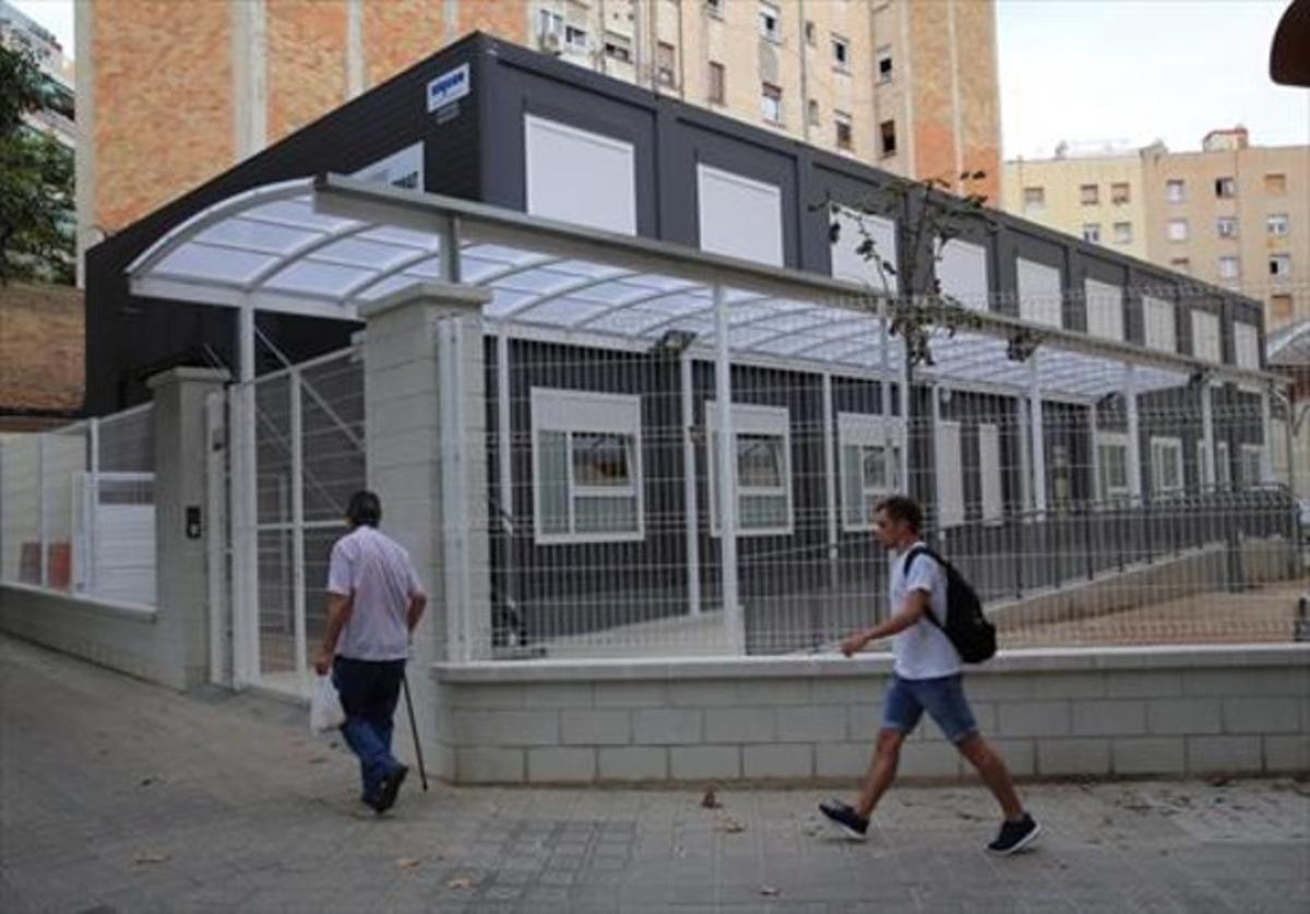 Los barracones del Institut Viladomat. Los barracones del Institut Viladomat.