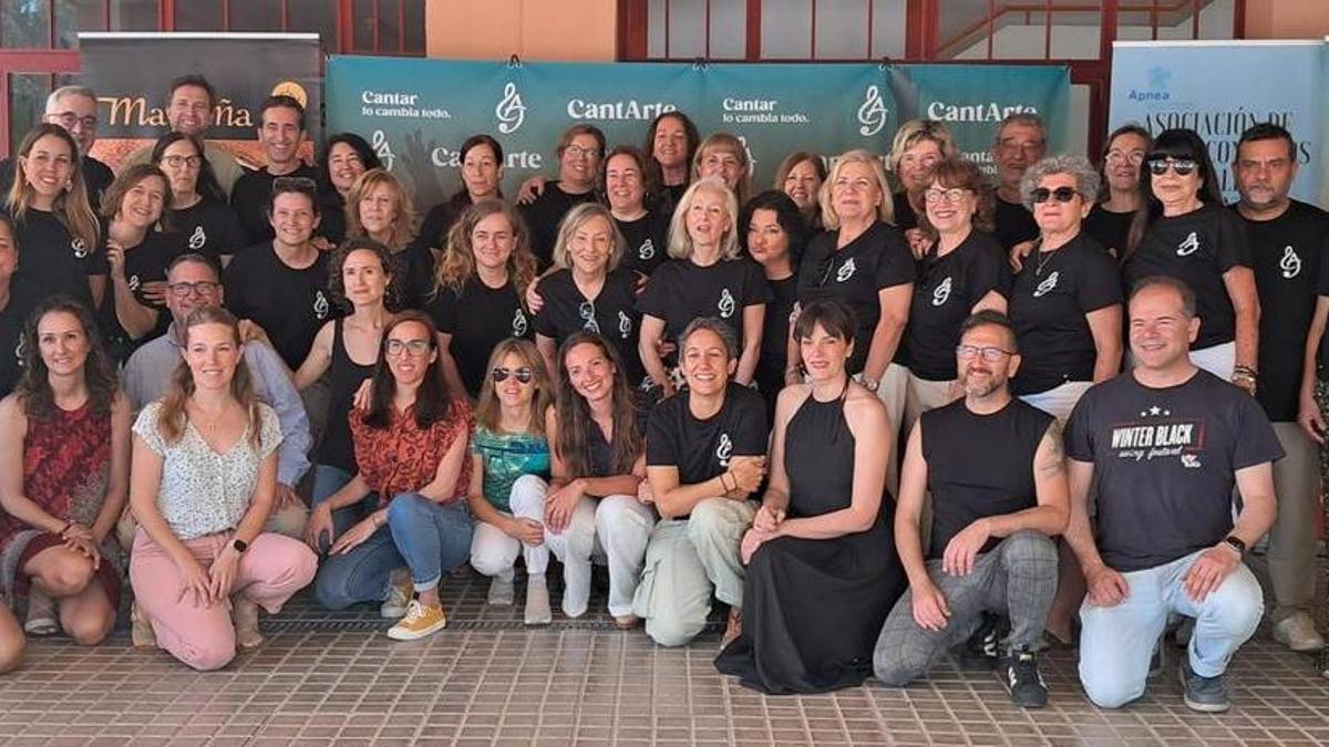 Coro CantArte con Mailers y Maraña