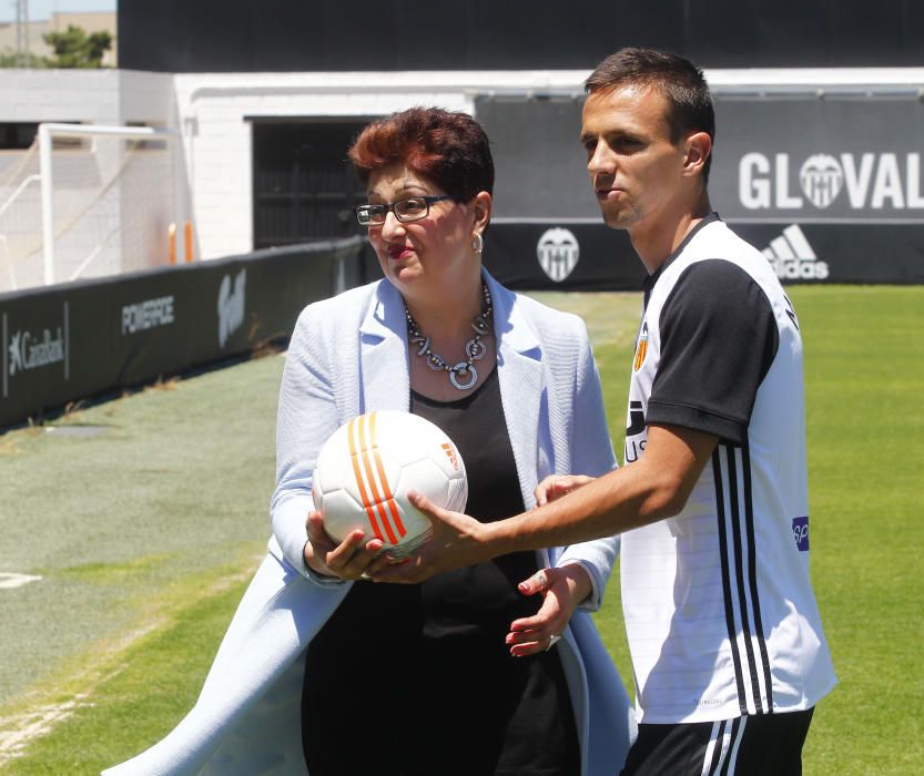 El Valencia CF presenta a Maksimovic