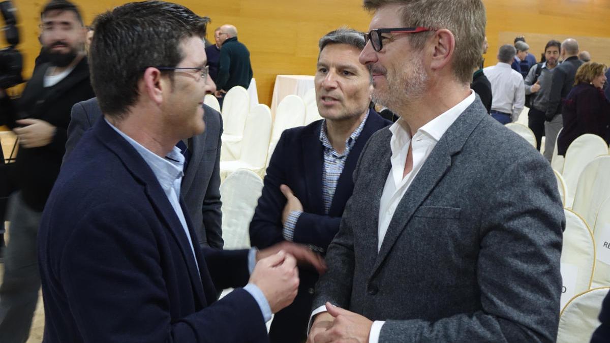 El alcalde de Ontinyent, Jorge Rodríguez, y el presidente de Ateval, Càndid Penalba, en una imagen de archivo