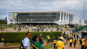 El Brasil digereix el cop
