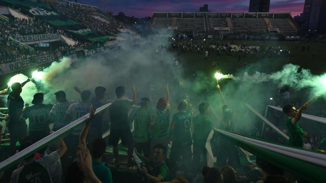 Chapecó homenajeó a los suyos con el corazón roto