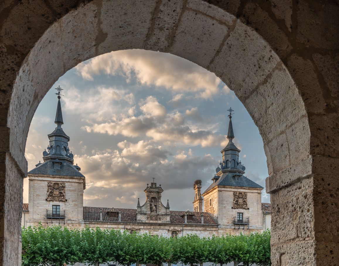 Un escenario de cuento: el Hospital de San Agustín en El Burgo de Osma.