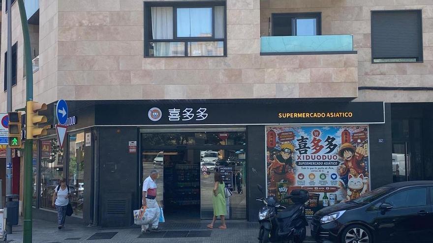 El supermercado asiático de los productos virales abre su segunda tienda en Palma: "Tenemos todo lo que sale en TikTok"
