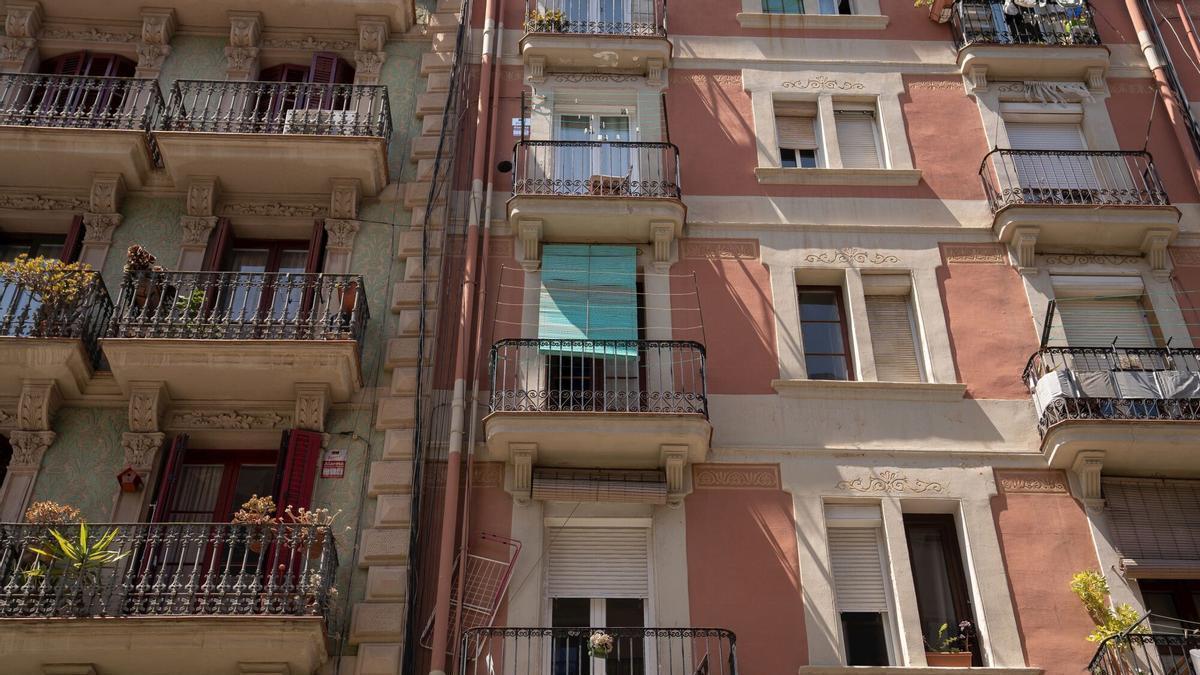 La compraventa de viviendas repunta un 1,6% en junio aunque cierra un semestre deslucido con 347.464 operaciones