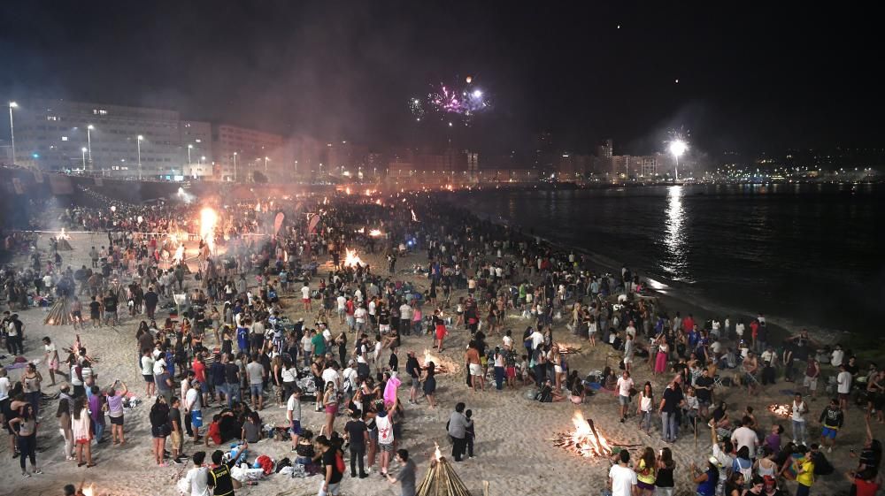 Así fue el día y la noche de San Juan en A Coruña