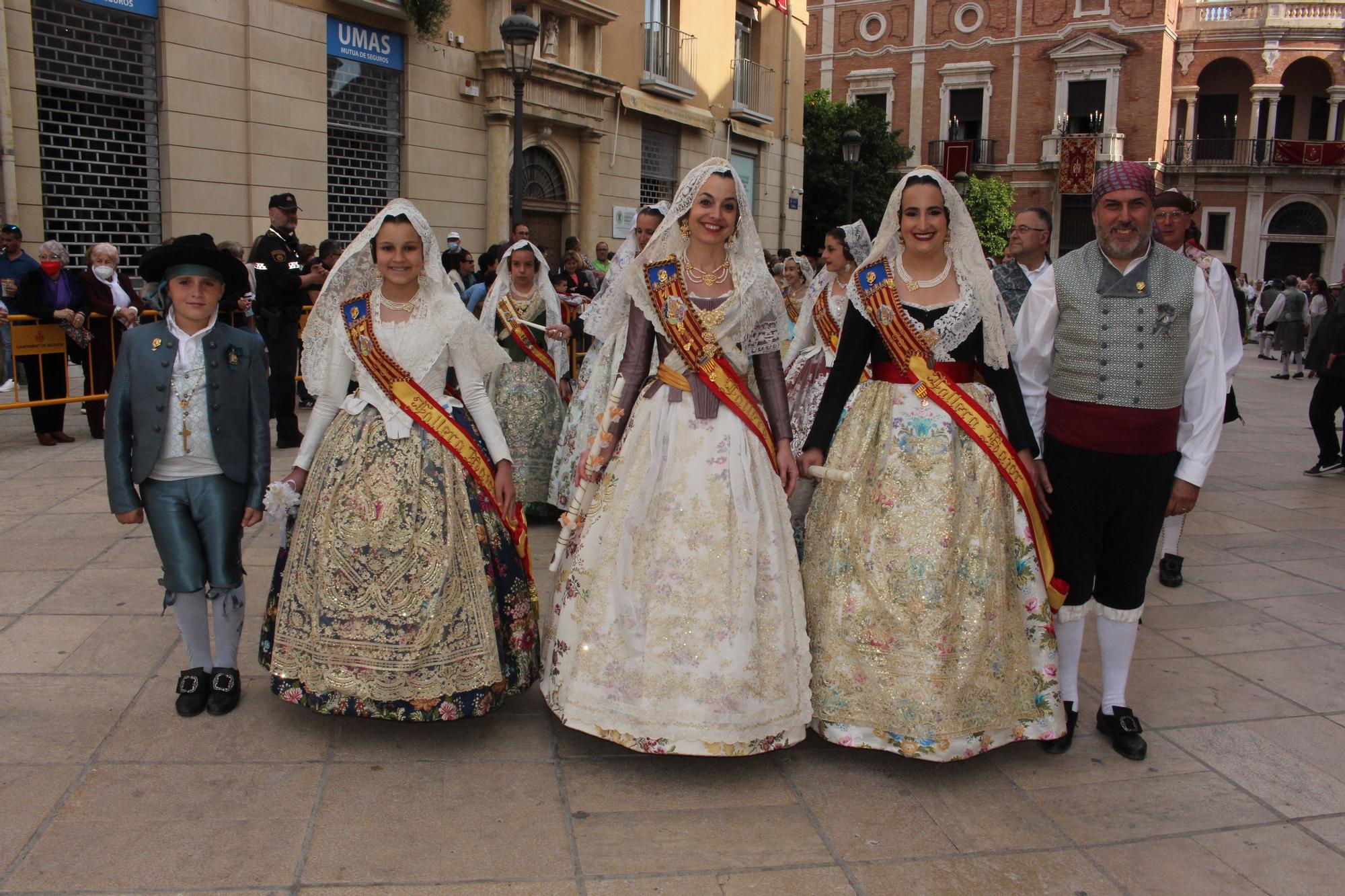 La fuerza de las Fallas en la Procesión de la Virgen (II)