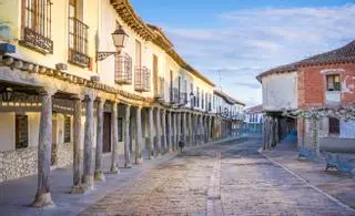 Así es uno de los pueblos medievales más bonitos de Palencia: parece sacado de una película de Disney