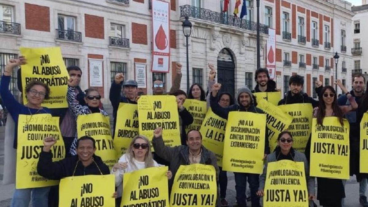 Manifestación del colectivo Homologación Justa Ya, el pasado febrero en Madrid