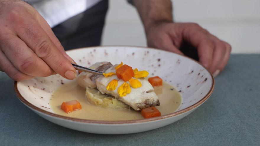 Chefs y nutricionistas cordobeses crean una ruta saludable por tabernas y restaurantes: "Menos fritanga y más salmorejo"