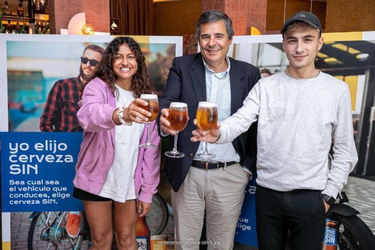 Campaña 'Conducción responsable, Cerveza SIN' con Esperansa Grasia y Guillermo Lasheras