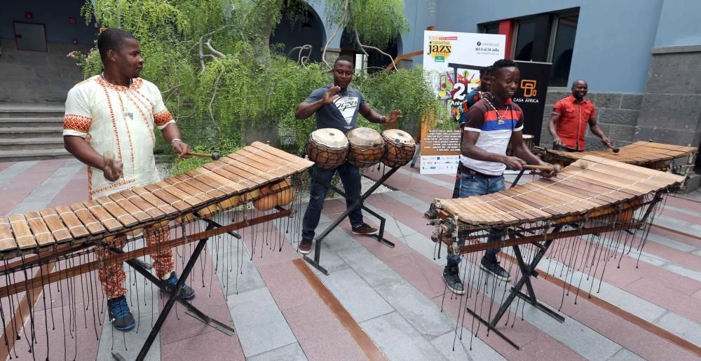 EL GRUPO MARFILEÑO DJARABIKAN BALAFO, EN EL ...