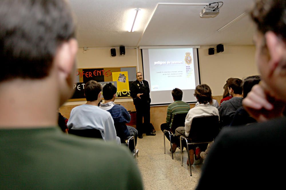 Cuarto. Colegio Santa Teresa Vistahermosa, concertado. Presentó 32 alumnos y aprobaron los 32. Nota media de selectividad 7,09