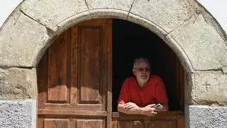 Así ha sido el regreso de los primeros realojados tras el incendio de Las Peñas de Riglos: “Estaba loca por volver a casa”