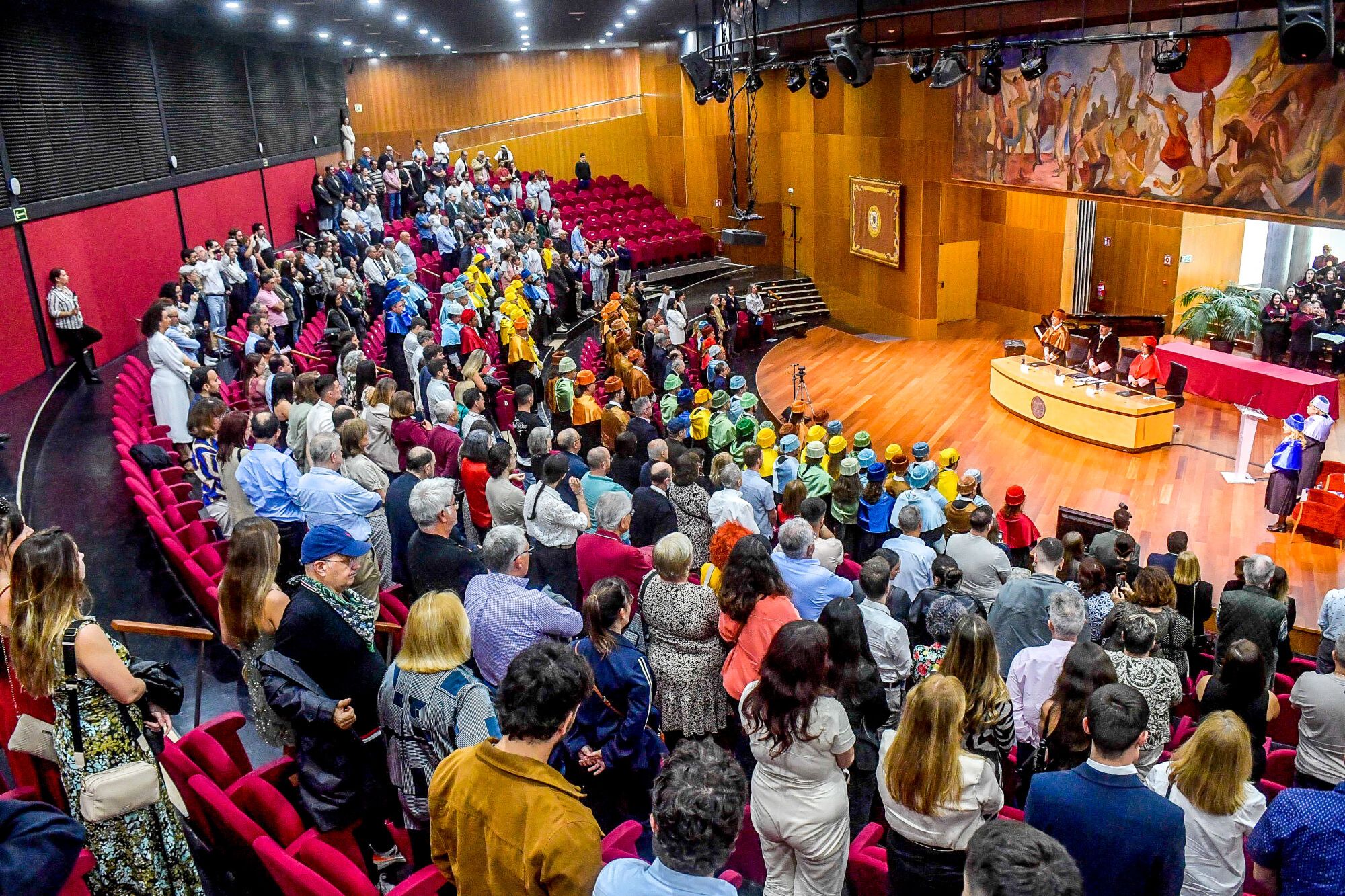 ACTO DE INVESTIDURA NUEVOS DOCTORES DOCTORAS CURSO 2024-2025  | 15/02/2025 | Fotógrafo: Juan Carlos Castro