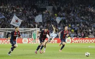 El Celta, desbordado por el Bolonia y obligado a sufrir en Europa