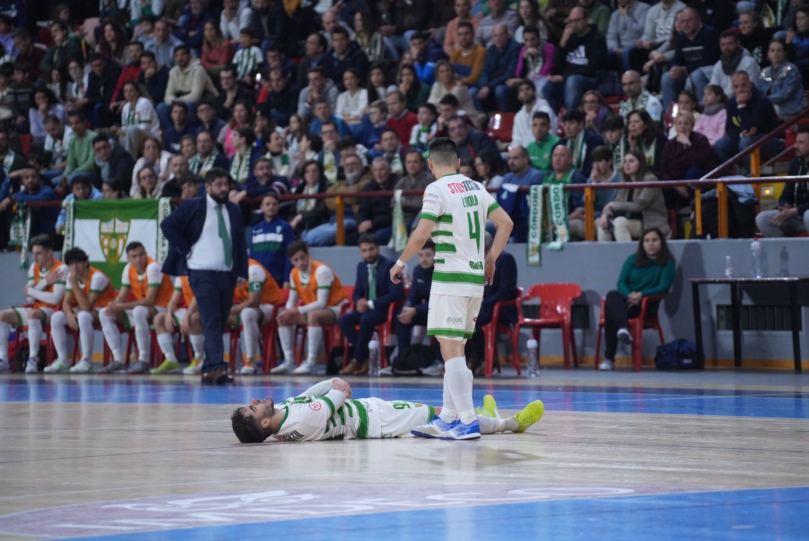 Las imágenes del Córdoba Futsal ante el Osasuna