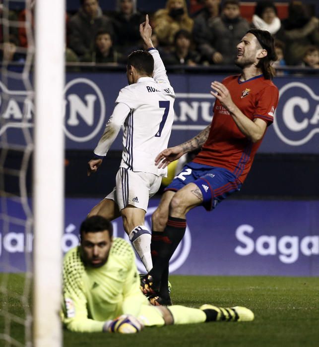 Las mejores imágenes del partido Osasuna-Real Madrid.