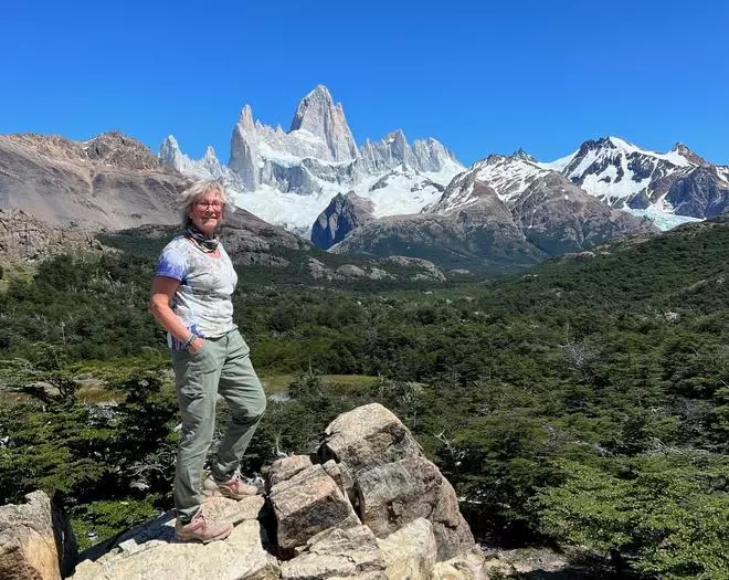Viajar sola por el mundo tras toda una vida trabajando: esta es la aventura de Sania Jelic