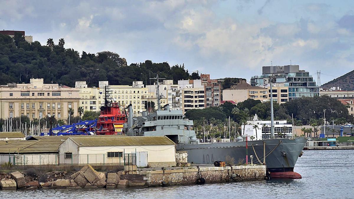 El muelle del Carbón,
que será reformado tras 
la firma del convenio.  iván urquízar | L.O.