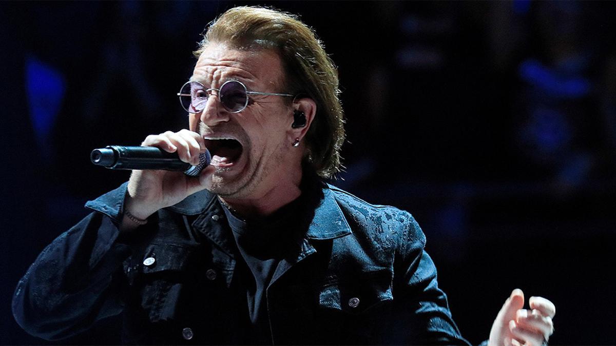 Bono, durante un concierto, en una imagen de archivo.