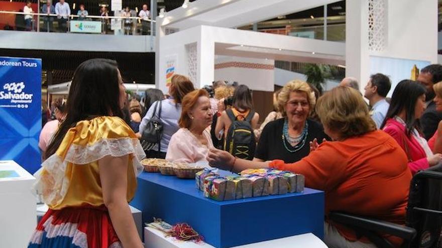 Euroal 2015 une destinos del arco mediterráneo. Un año más la feria de turismo de Torremolinos congrega a todos los profesionales del sector.