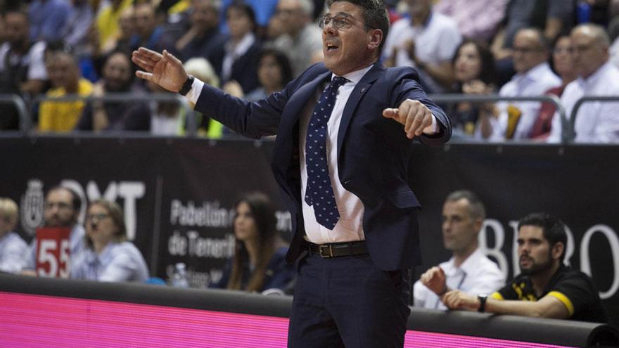 Fotis Katsikaris dirigió esta temporada, desde finales de noviembre, al Iberostar Tenerife.