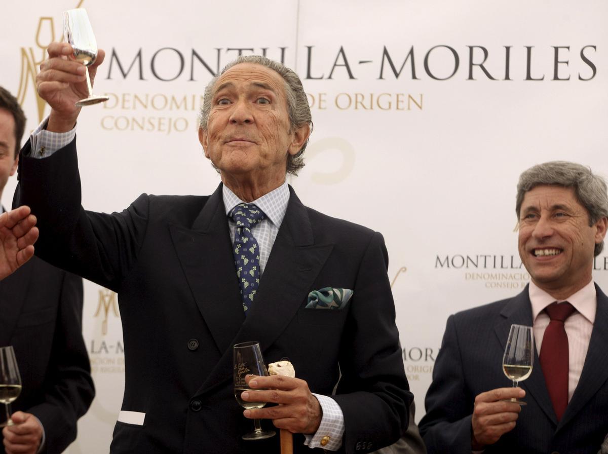 Antonio Gala, durante la inauguración de la XXVII edición de la Cata del Vino Montilla-Moriles, en Córdoba, en el año 2010.