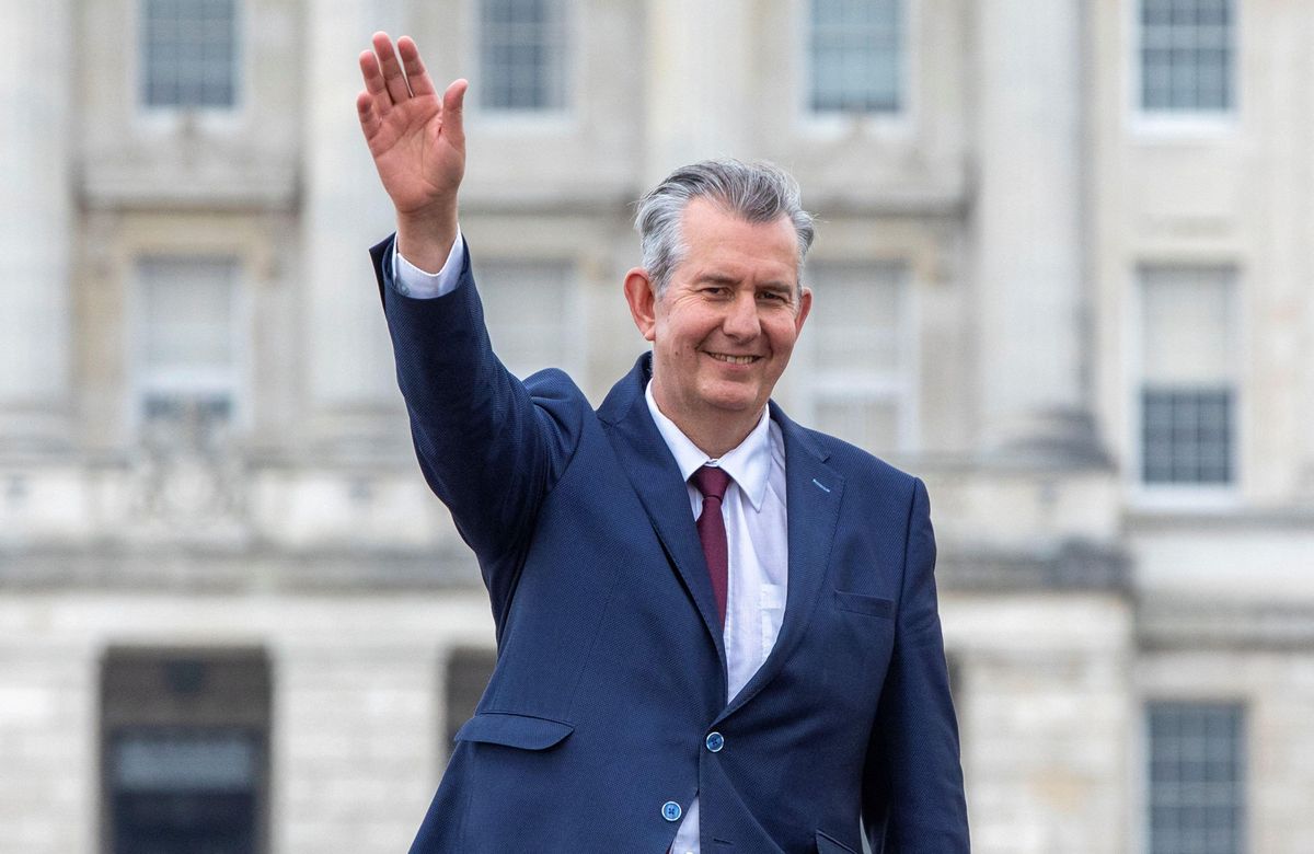 Els unionistes d’Irlanda del Nord elegeixen un creacionista com a líder Els unionistes d’Irlanda del Nord elegeixen un creacionista com a líder