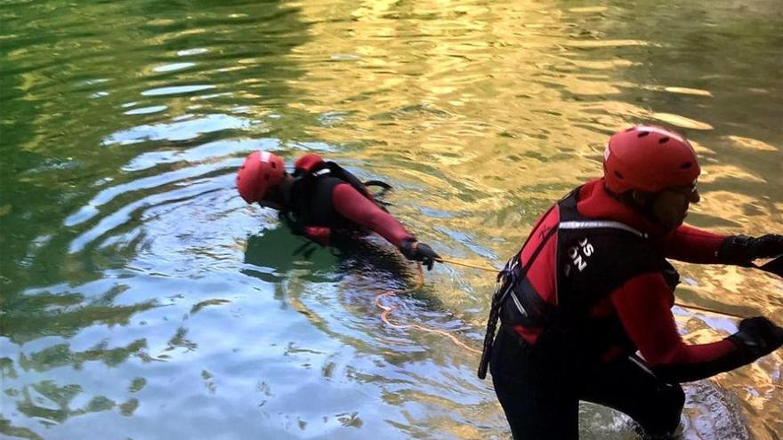 Un hombre de 70 años fallece tras caer a un manantial en Anento