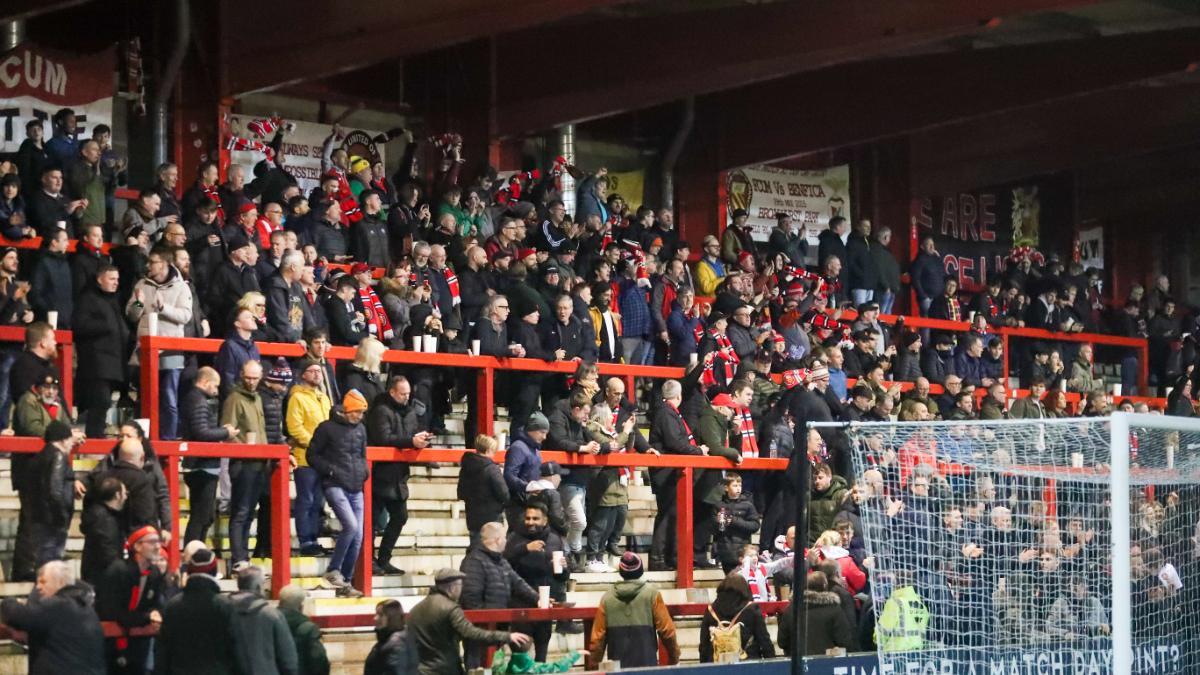 El gran aspecto de las gradas de Broadhurst Park