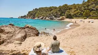Este destino de película de la Costa Brava lo tiene todo para unas vacaciones: playas infinitas y actividades para todo el mundo