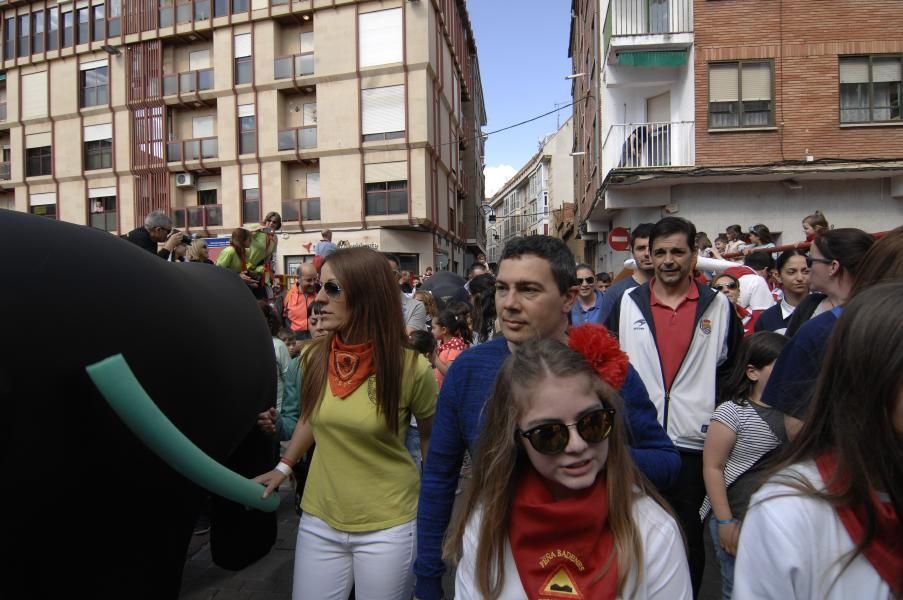 Los toros hinchables llenaron las calles