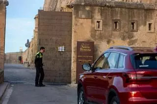 El castillo de Santa Bárbara, nueve días cerrado al público