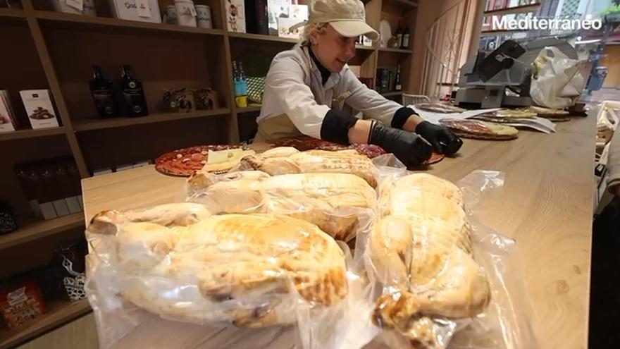 'Boom' de encargos de comida para llevar en Nochevieja en Castellón