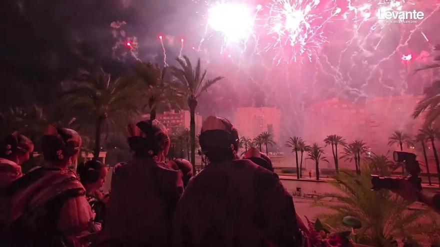 Revive el castillo que finalizó la Exaltación de Carmen Prades