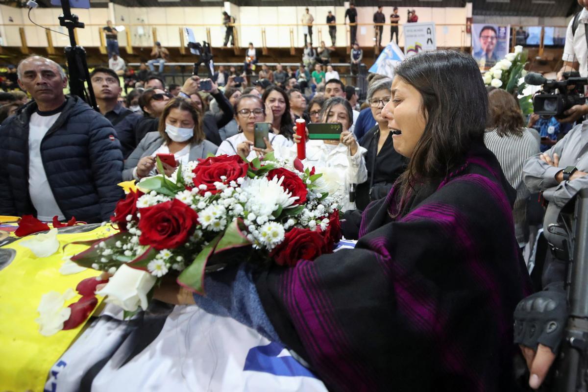 Quito despide al candidato asesinado Fernando Villavicencio